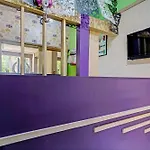 Oyo Life 93120 Apartement Gateway Cicadas By Sarana Cipta Mahakarya